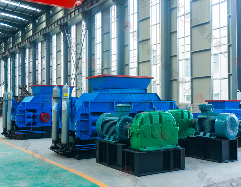 白云石、煤炭制砂，一臺(tái)對(duì)輥制砂機(jī)能否多用？多少錢(qián)一臺(tái)？