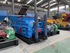 液壓對(duì)輥制砂機(jī)打河卵石效果怎么樣